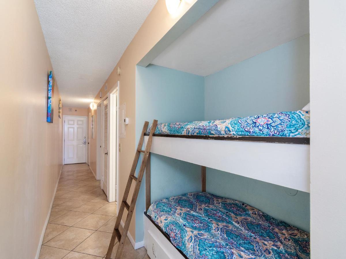 Summit 1231, 1 Bedroom, Sleeps 6, Beachfront, Wi-fi Panama City Beach