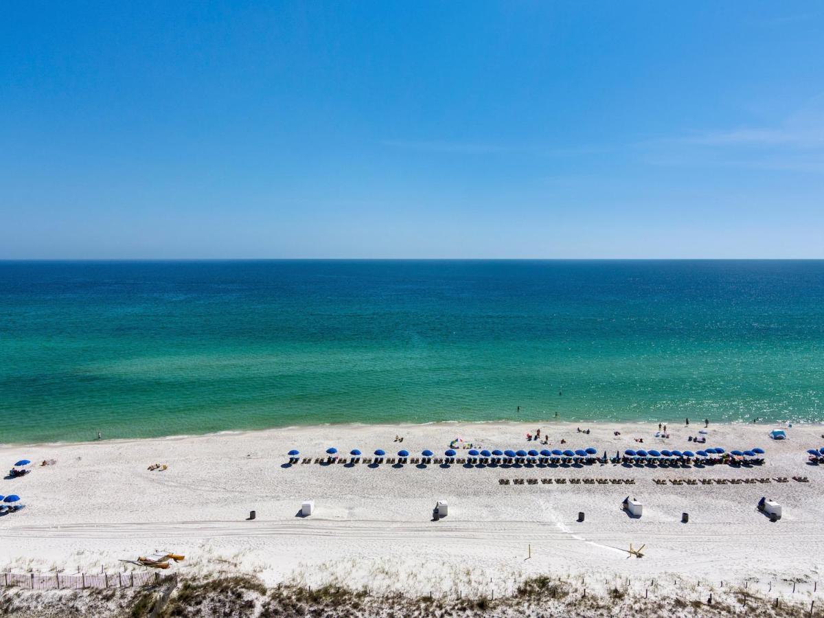 Apartment Summit 1231, 1 Bedroom, Sleeps 6, Beachfront, Wi-fi *